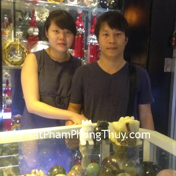 Anh Việt Anh- khách hàng mua thiềm thừ cẩm thạch trung CTT-M, tỳ hưu Bắc Kinh đen, trắng chuẩn