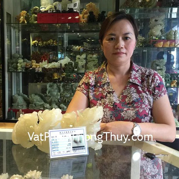 Chị Trinh - Khách hàng đã mua Tỳ hưu Thanh Ngọc H008