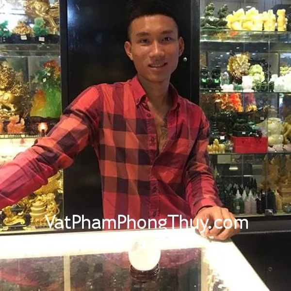 Anh Đông - Khách hàng mua quả cầu Thạch anh trắng GM148