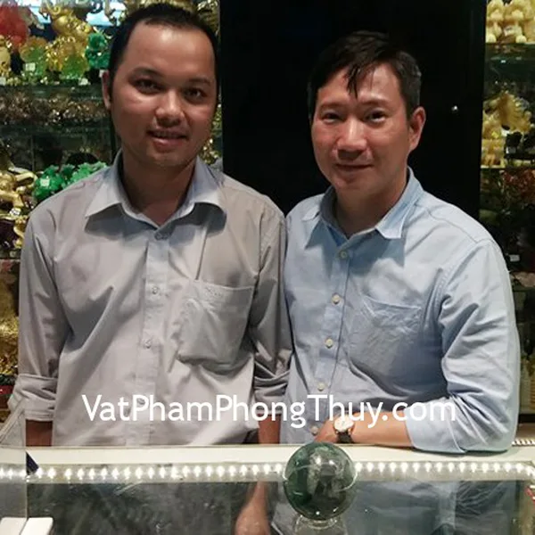 Anh Thuận - Khách hàng mua Quả cầu dạ quang QC211-3320