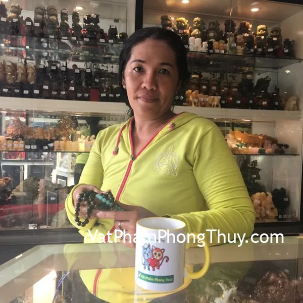 Chị Thi - khách hàng mua chuỗi mắt mèo đen mun 10li S6436 , chuỗi Thiên Hà xanh Tân Cương A++ S6373-S5-2064