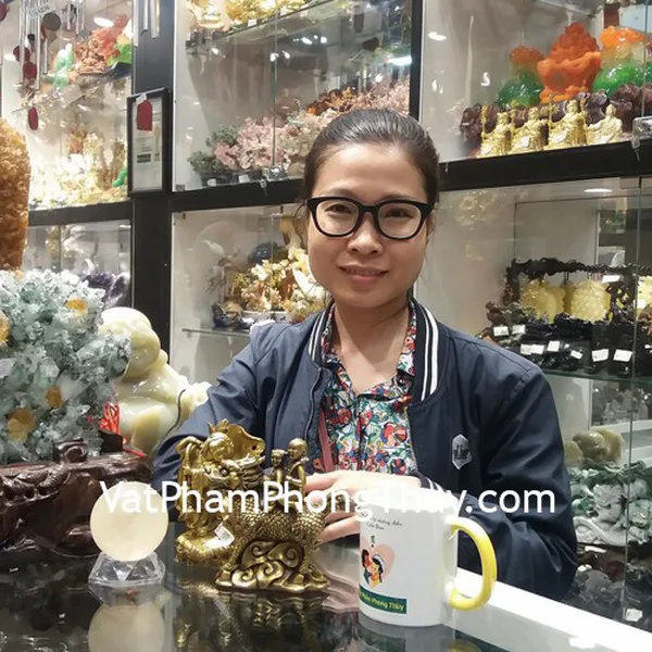 Chị Hiền - khách hàng mua phật bổn mạng Hư Không Tạng Bồ Tát  ngọc phỉ thúy và đá mã não đỏ S6640-2, S6637-2 và kì lân tống tử D203