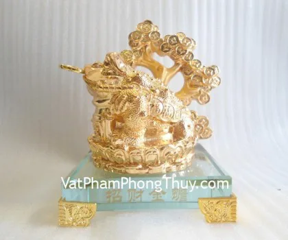 Thiềm thừ vàng đế vuông thủy tinh nhỏ - vượng tài kim thiềm A109