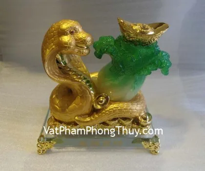 Rắn vàng kim, bắp cải, đế thủy tinh- Tọa hưởng bách tài (lớn) E093