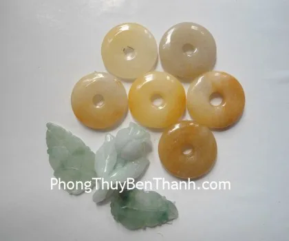 Tiền xu đá ngọc Hoàng Long S686