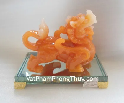 Tỳ hưu vàng ngọc, đế thủy tinh- Chiêu tài tụ tài E034