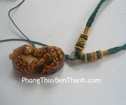 Tỳ hưu mắt mèo cõng tiền to vừa FS014