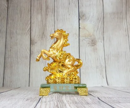 Vua ngựa vàng bóng trên bắp cải vàng tiền vàng đế thuỷ tinh - Tụ Tài Bảo Mã LN135