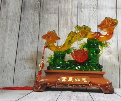 Gậy như ý lưu ly ngọc đa sắc trên gốc trúc lưu ly có mẫu đơn cam - Phúc Túc Như Ý LN208