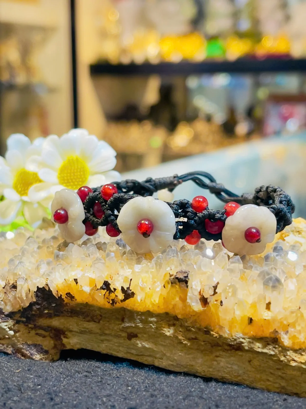 Dây rút 3 mẫu đơn 10 hạt đỏ S972