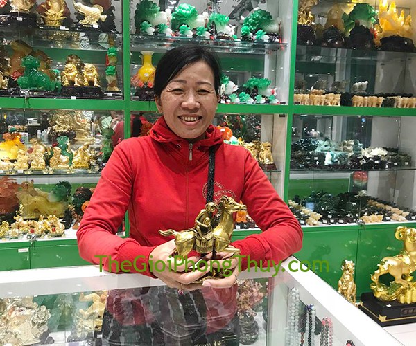 Chị Ngọc Anh - Khách mua Mã thượng phong hầu đồng lớn FD219
