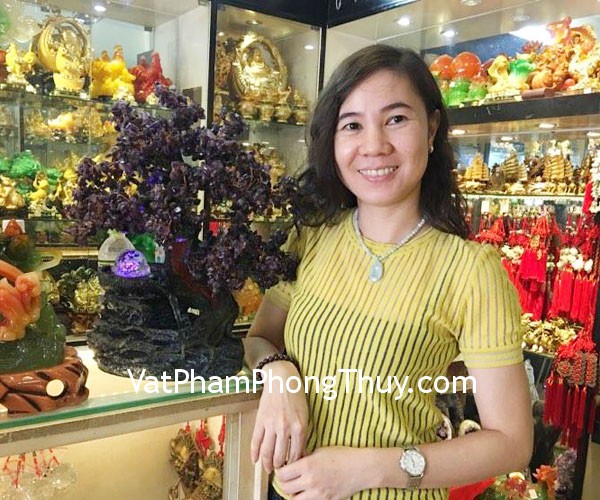 Chị Lành - Khách hàng mua Vòng cổ phỉ thúy xanh S6144 và Chuỗi hạt lựu A Nam Mỹ S6236