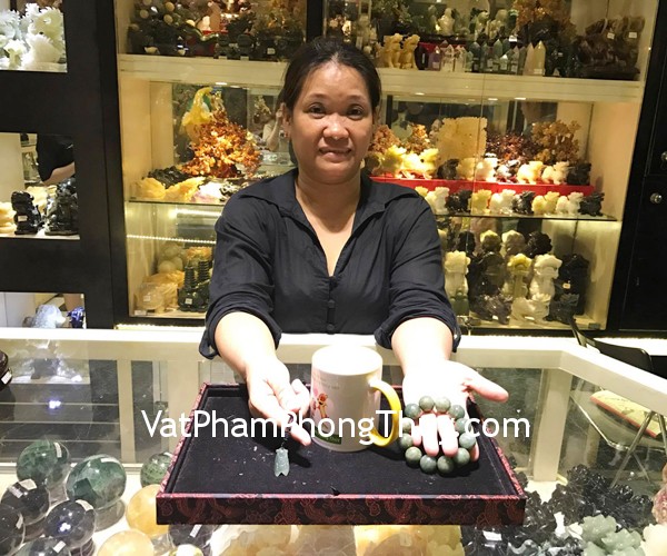 Chị Nhanh - khách hàng mua Chuỗi Ngọc Phỉ thúy S966-S5-15755, Ve ngọc Phỉ thúy S6315