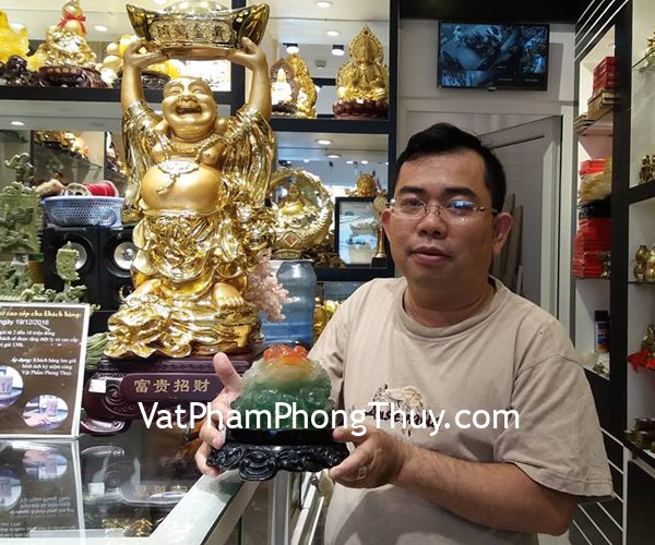 Anh Tuấn - khách hàng mua thiềm thừ xanh E052