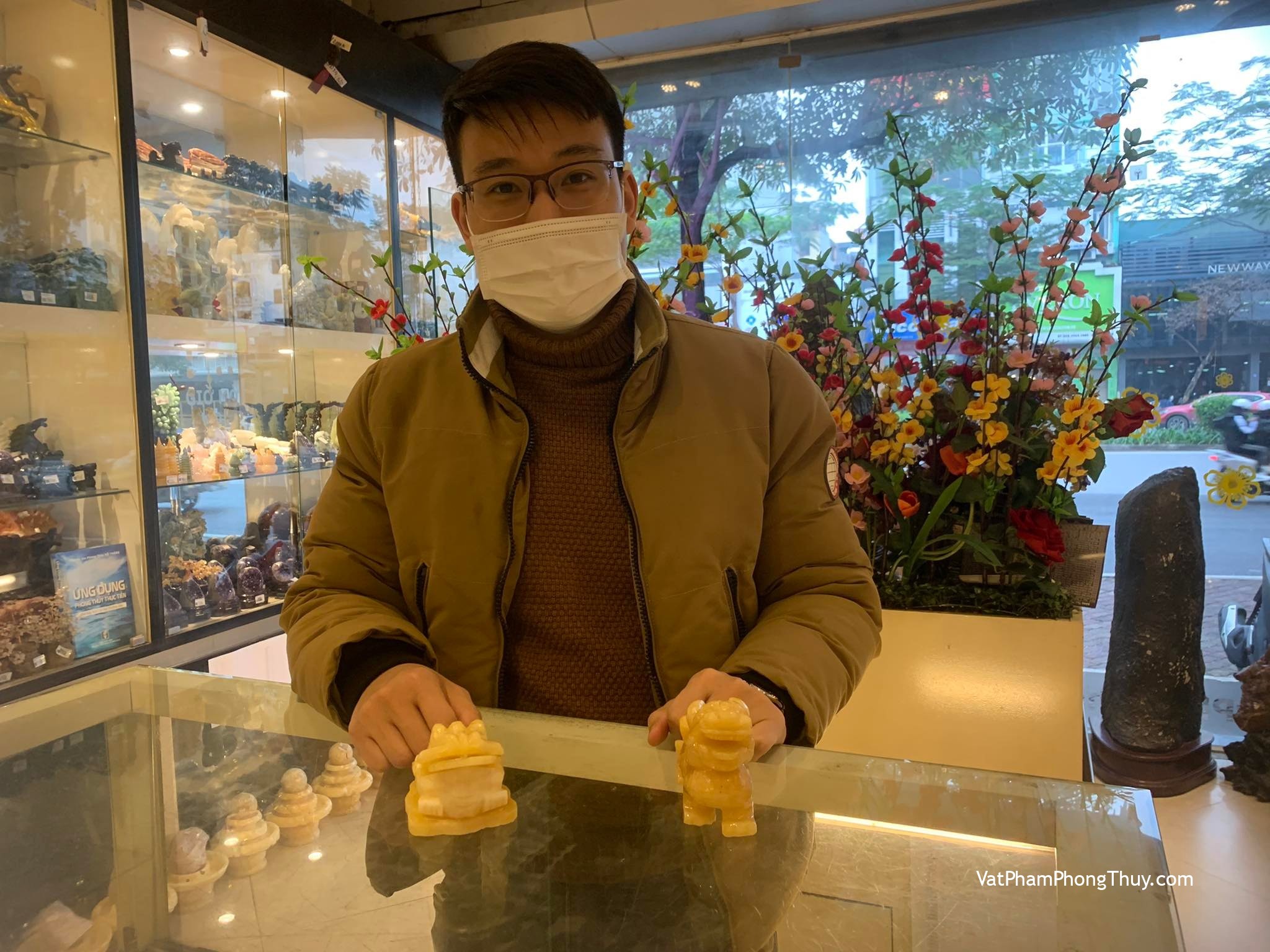 Anh Long - Khách hàng mua Tỳ hưu hoàng long có bờm 5 tấc GM013 và Thiềm thừ Hoàng long GM022.